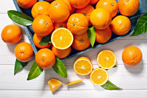 fresh-orange-fruits-W2X7J9X.jpg